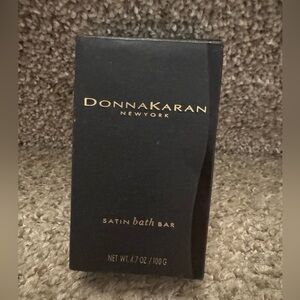 Donna Karan New York SATIN 100g/4.7oz Bath Soap Bar Black Box New